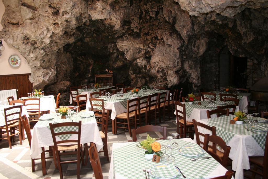 Agriturismo La Grotta Corbara (Campania) Exterior foto