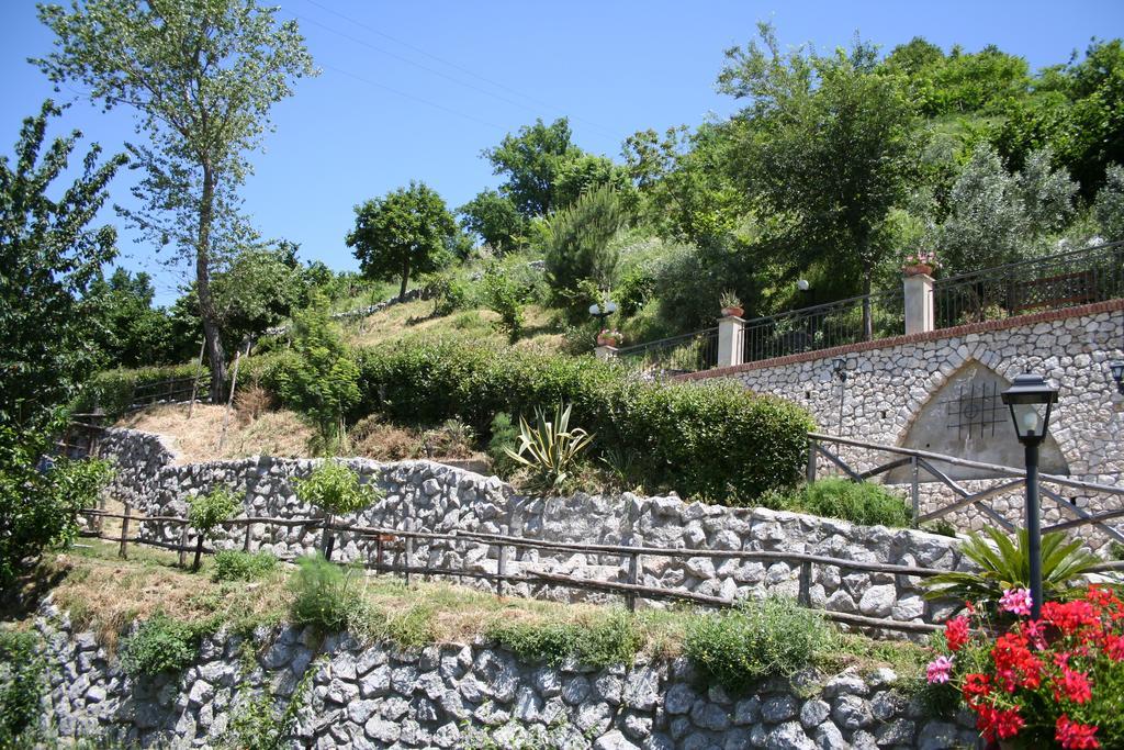 Agriturismo La Grotta Corbara (Campania) Exterior foto